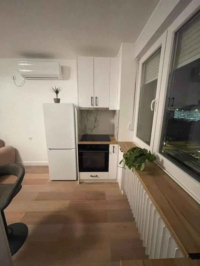 Promenada Apartment Novi Sad Exterior photo